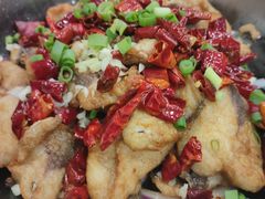 红烧鱼块-三湘四水正宗湘菜(君峰路店)