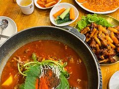 -喇喇排骨火锅·传统韩式脊骨汤(望京西园总店)