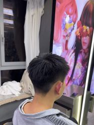 -藤野造型烫发染发