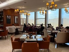 -南湖名都·景湖轩全日制餐厅·海鲜自助·东南亚风味·临湖而食