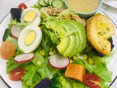 -丽莎沙拉轻食餐厅(国贸店)