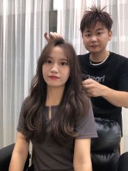-88潮牌造型烫发·染发