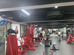 -坚果健身24小时工作室(定西路店)