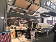 -M Stand(杭州萧山万象汇店)