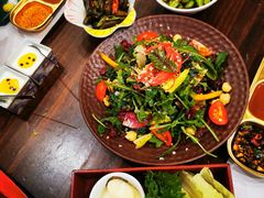 时蔬沙拉-花肴·和牛烧肉(顺义五里仓店)