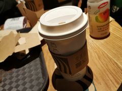 -星巴克(汾阳路店)