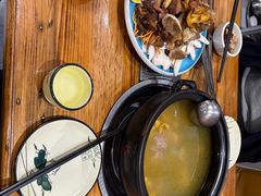 -菌之家·专业纯野生菌火锅·特色炒菌