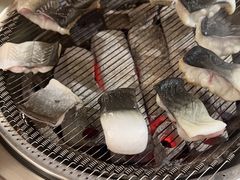 -围炉肉舍丹东海鲜烤肉·烤活鳗(步行街店)