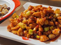 宫爆鸡丁-涿大牛馅饼(二店)