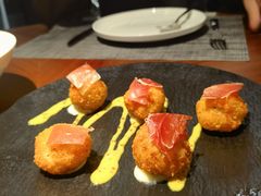 芝士虾丸子-MONICH牛排融合餐厅(和义大道购物中心店)