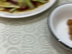 -渝君重庆火锅(嘉宾路店)