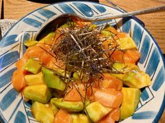 三文鱼牛油果波奇饭-筱田の食堂·izakaya(淮海中路店)