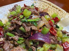 小炒黄牛肉-苗湘食府(十年店)