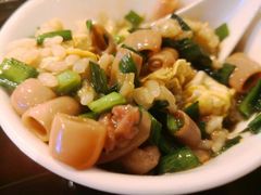 海肠炒饭-喜乐餐厅•灯笼虾球首创者•本地小海鲜(二马路店)