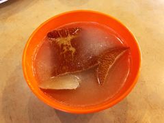 -大树下海鲜饭店