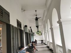 -星巴克臻选(广州沙面店)