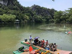 -星湖旅游景区七星岩