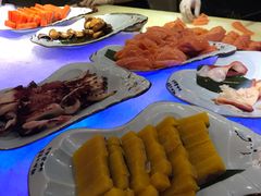 -荣誉国际酒店-云顶旋转餐厅