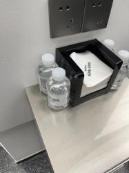 -AYO SALON