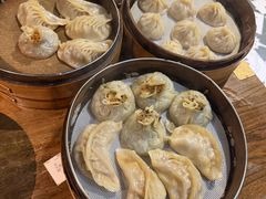 -穿越时尚餐厅(英武中路店)