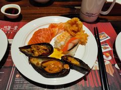 -四海一家自助餐(益田假日广场店)