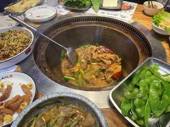 -山河屯铁锅炖·非遗东北菜(南山店)