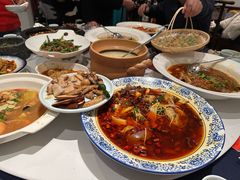 -院8里·小聚园老川菜(九眼桥店)