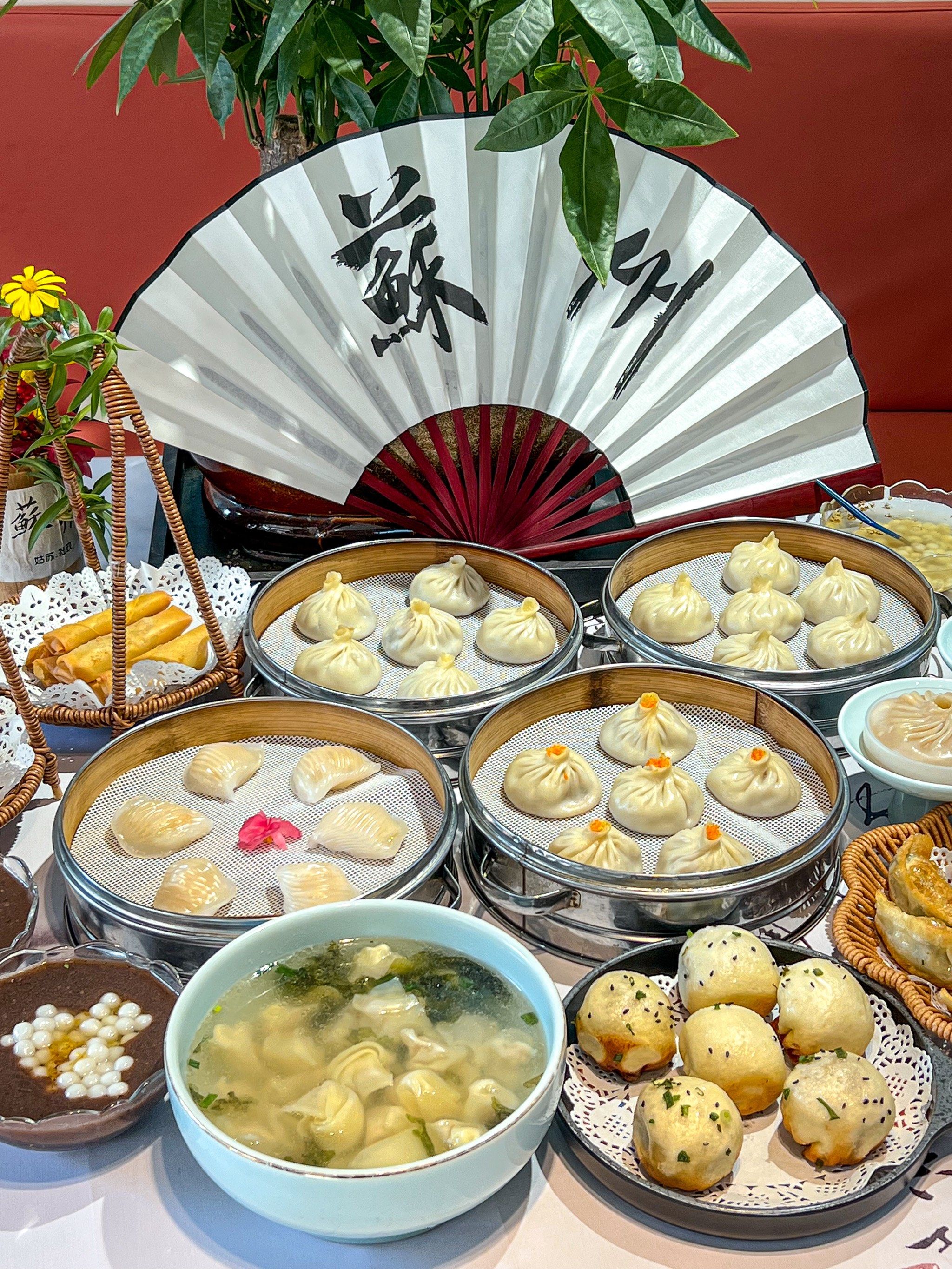 和隔壁观振兴面馆同一个老板,是地地道道的苏式面👏

🥟