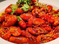 -顶峰夜宴·龙虾烧烤大排档(九江学院店)