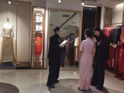 点击看大图 -藤薰定制中式嫁衣礼服旗袍店