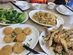 -红月湾海鲜饭店•沙滩海景(双月湾店)