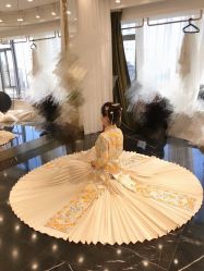 点击看大图 -拉瑞娜LaReine婚纱礼服高级定制