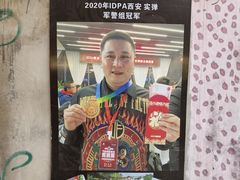 -东湖小天池真人CS彩弹野战基地