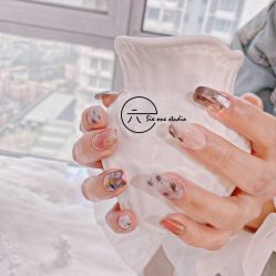 -SixOne六一日式美甲美睫