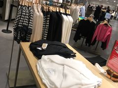 -URBAN REVIVO(佛山南海万达广场店)