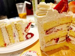 -花花卷卷·鲜食蛋糕(静安久光百货店)