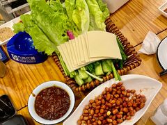 -欢乐牧人蒙古炭烤羊腿(四平路店)