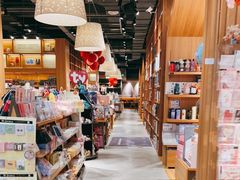 -百新书局(尚悦湾店)