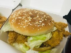 劲脆鸡腿堡T-肯德基(建外SOHO店)
