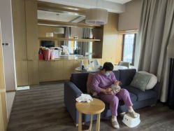 -爱陪伴尊享月子中心(国际店)