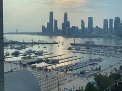 -青岛海尔洲际酒店