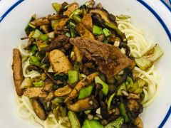 香菇肉丝拌面-姚记面馆(瑶琳路店)