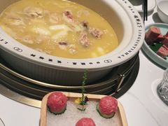 -领鲜天下·焗海鲜·花胶鸡(天目里店)