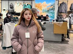 -王府井奥莱棋盘山小镇