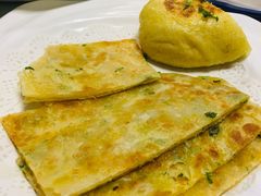 葱花饼-嘎吧锅私家菜馆(新村十区店)