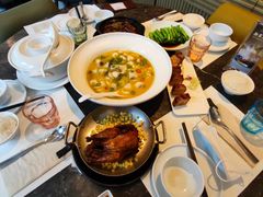 -港丽餐厅(高德置地店)