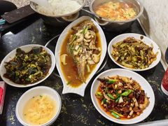 -胖哥家藏菜(护国路店)