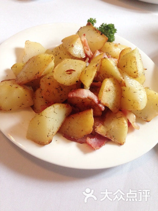 土豆炒培根