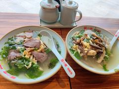 -小姜锅贴(凤凰街店)