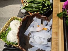 -湊湊火锅·茶憩(恒隆广场店)